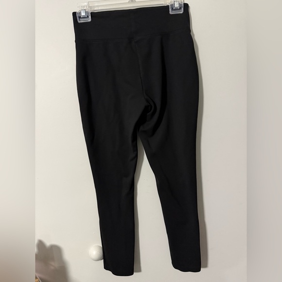 Kendall & Kylie Black Highwaisted Leggings - Picture 4 of 5